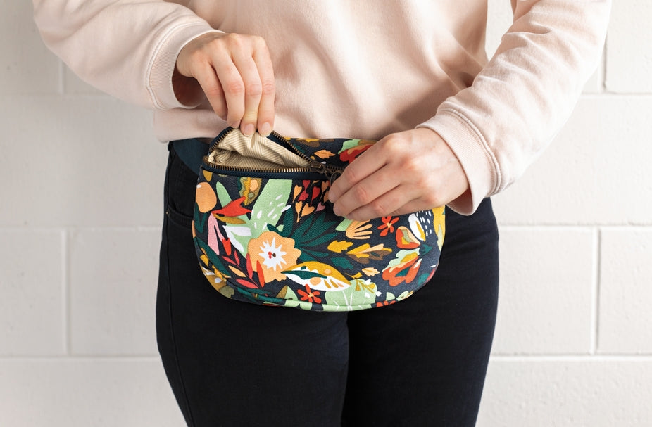 Hip Belt Bag -Superbloom