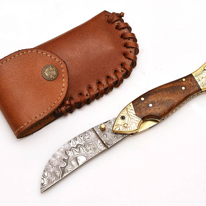 Folding Knife- Fish Shaped w/ leather case