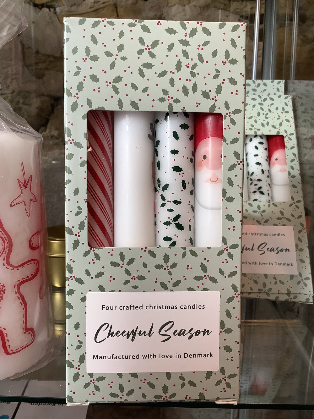 Cheerful Crown Taper Candles