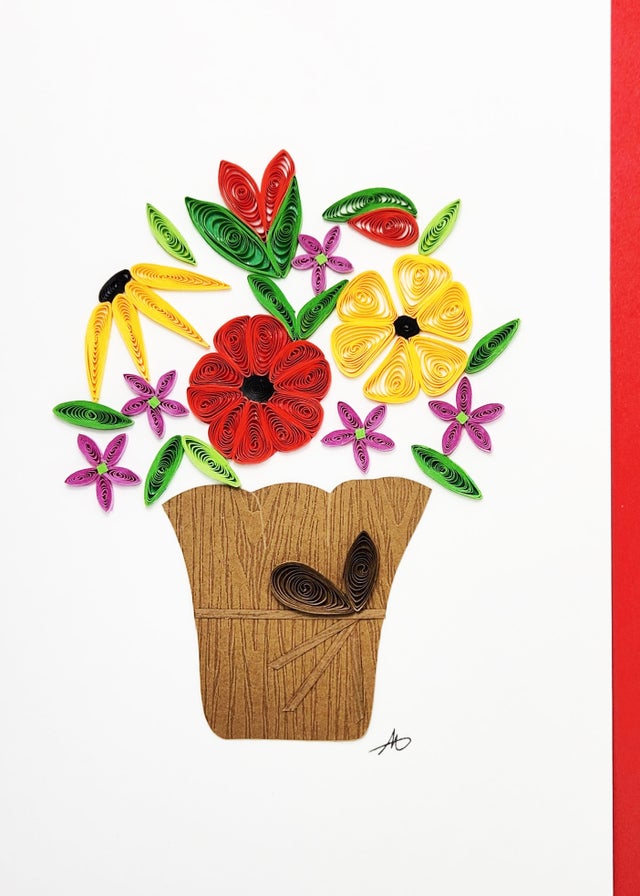 Flower Pot Bouquet - Hand Rolled Greeting Card