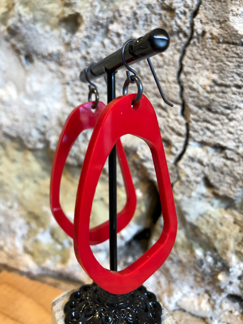 Pod Earrings ~ Red